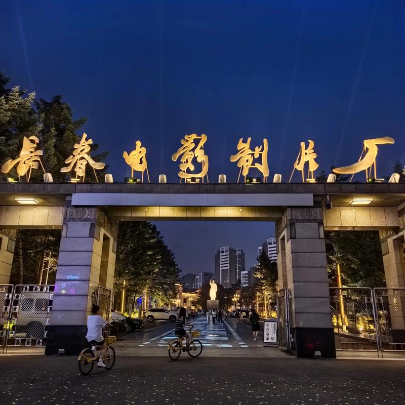 老湿影院付费一分钟观看体验：短时付费内容如何抓住观众心理（长尾关键词：老湿影院收费模式、一分钟视频观看价值、短视频付费趋势）