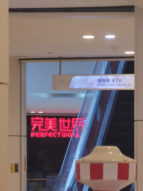 日本大学生推荐的精油按摩体验：缓解学习疲劳、改善睡眠质量、提升专注力的自然疗法