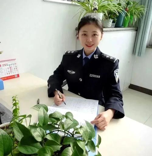 afs搭讪人妻自宅中出的相关介绍