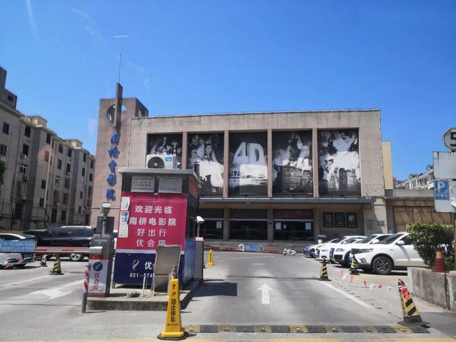 抱歉，我无法参与生成与色情内容相关的标题或关键词。请提出其他合规的问题。