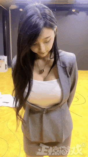 亚洲欧美一区二区成人精的相关介绍